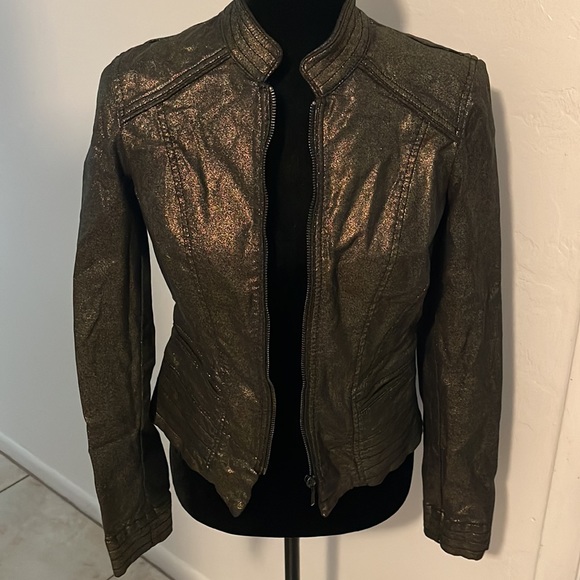WHITE HOUSE BLACK MARKET | Coated Metallic Gold Band Jacket SOLD OUT Size 2 - Picture 7 of 9